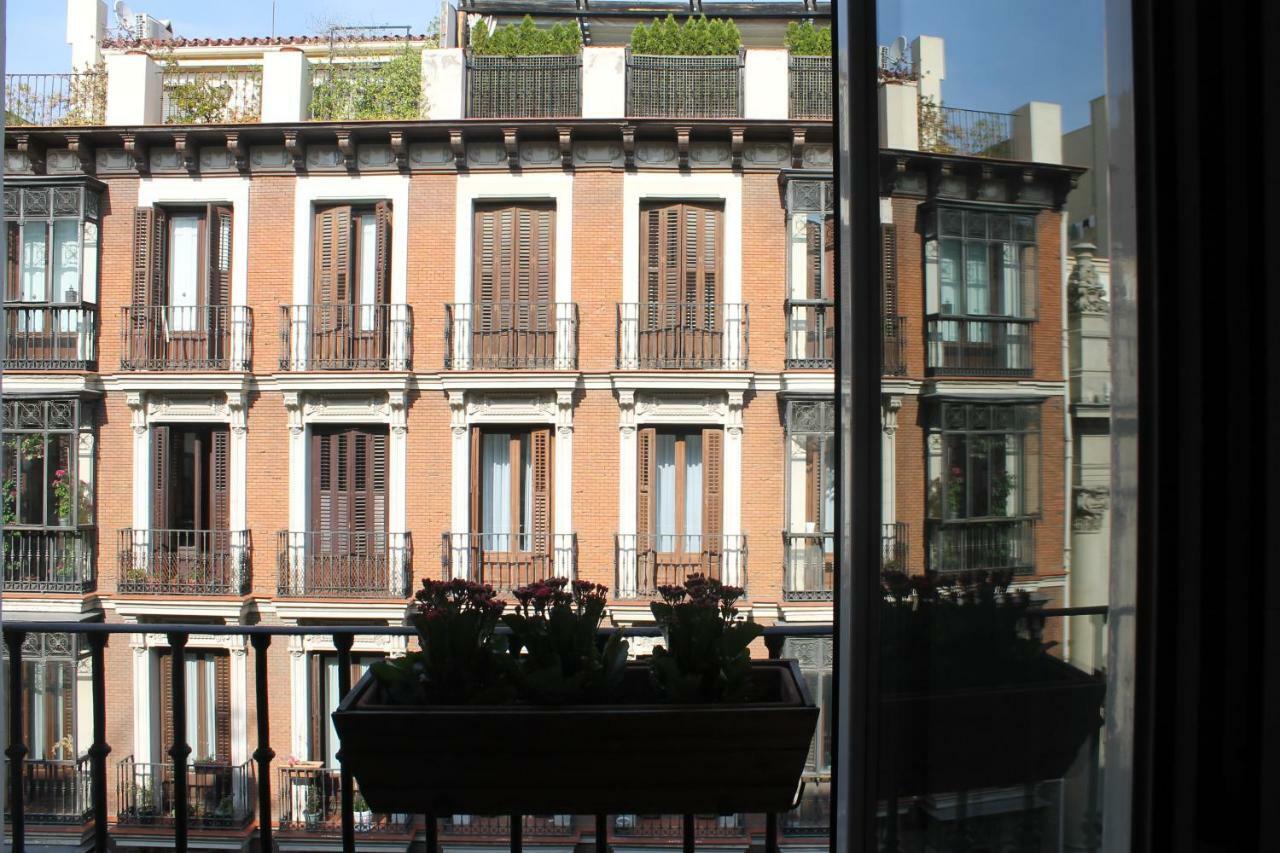 En Palacio Casa Entera Con Dos Suites Madrid Bagian luar foto