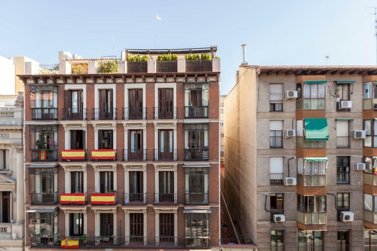 En Palacio Casa Entera Con Dos Suites Madrid Bagian luar foto